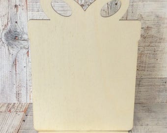 Single unpainted laser cut freestanding giant Christmas gift box present 20cm tall perfect for crafting, decopatch or pyrography