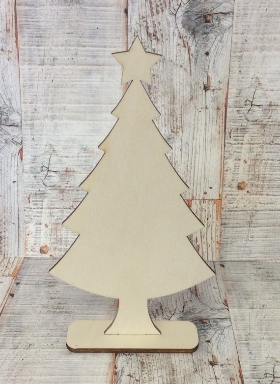 Single unpainted laser cut wooden Christmas  tree 20cm tall perfect for pyrography or decopatcg