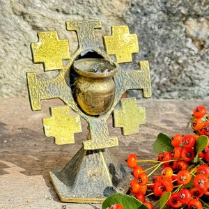 Antike Bronze Kruzifix Kerzenhalter, 1920er Jahre Französisch Katholisches Bronze Artefakt, Religiöses Kunstwerk