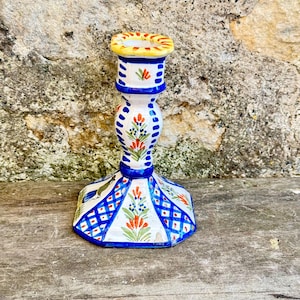 Henriot Quimper Suporte de vela, vintage francês bretão pintado à mão arte popular, faiança assinada Henriot Quimper