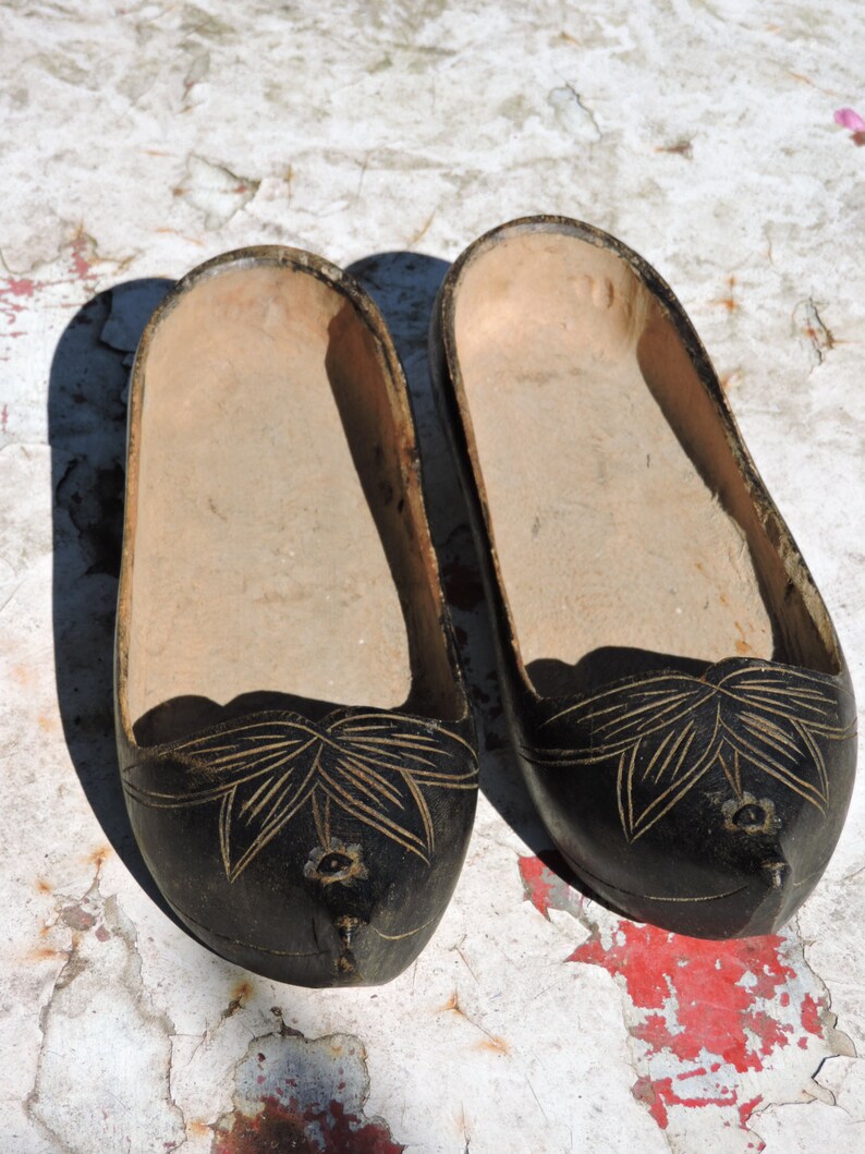 Vintage Clogs Pair of French Ladies ShoesSabots 1930s Ladies Clogs Treen Hand Made and Carved in Hardwood
