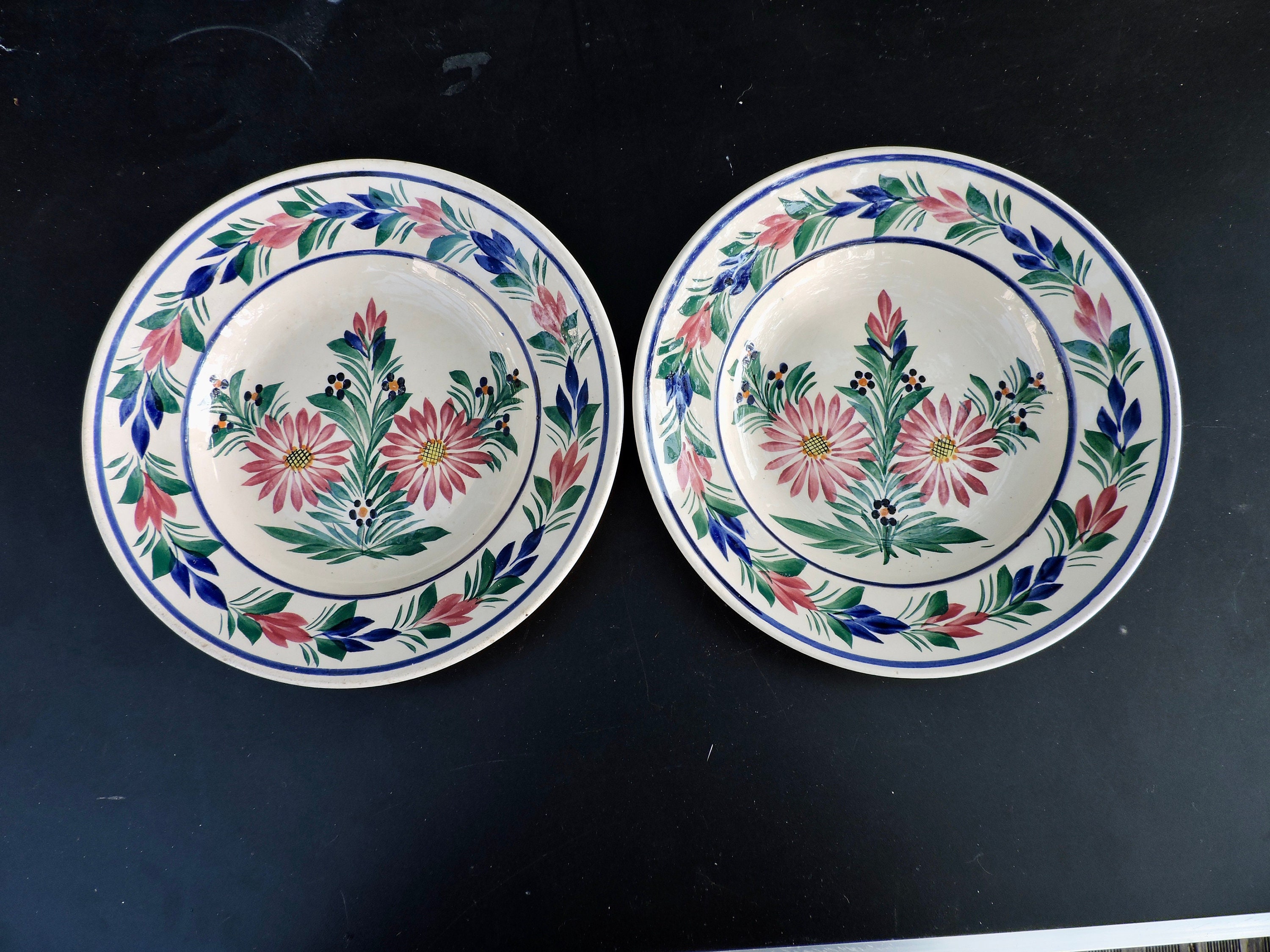 2 Henriot Quimper Assiettes