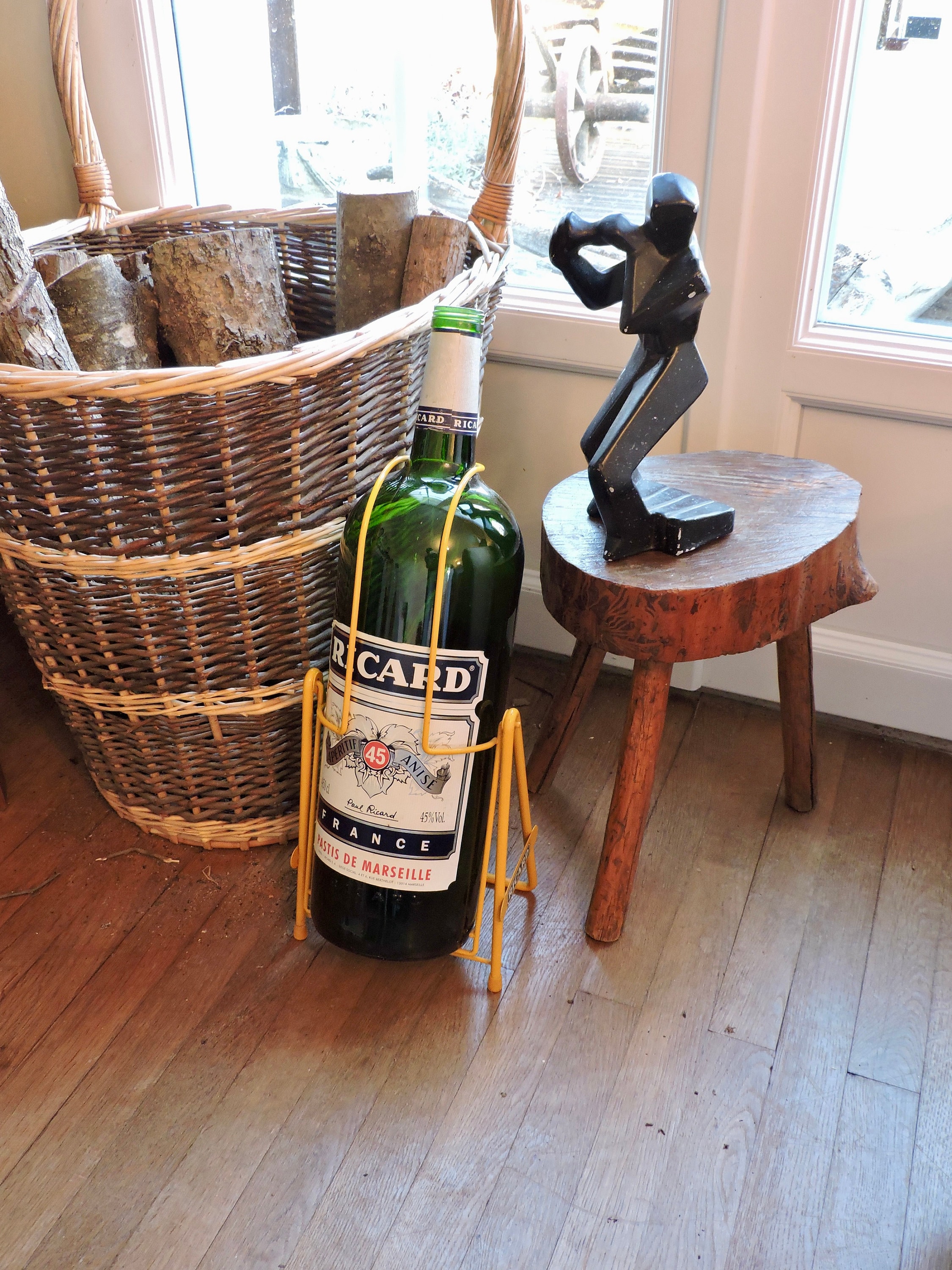 Bouteille Ricard 450Cl Vintage sur Support de Bec Verseur Oscillant