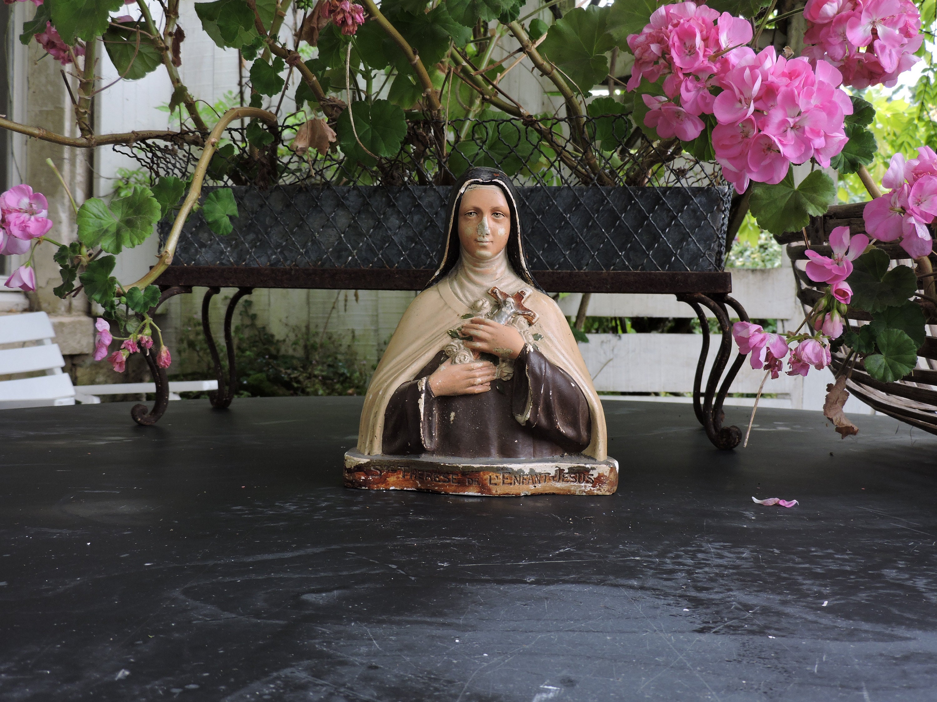 Buste/statue de Sainte Thérèse, Sculpture Thérèse L'enfant Jésus Vintage, Craie Religieuse Catholiqu