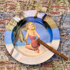 1950s Alberto Vargas Design Metal Ashtray, Vintage Bar Café Ashtray, Retro Americana Collectors Tobacciana Cigarettes Ashtray,