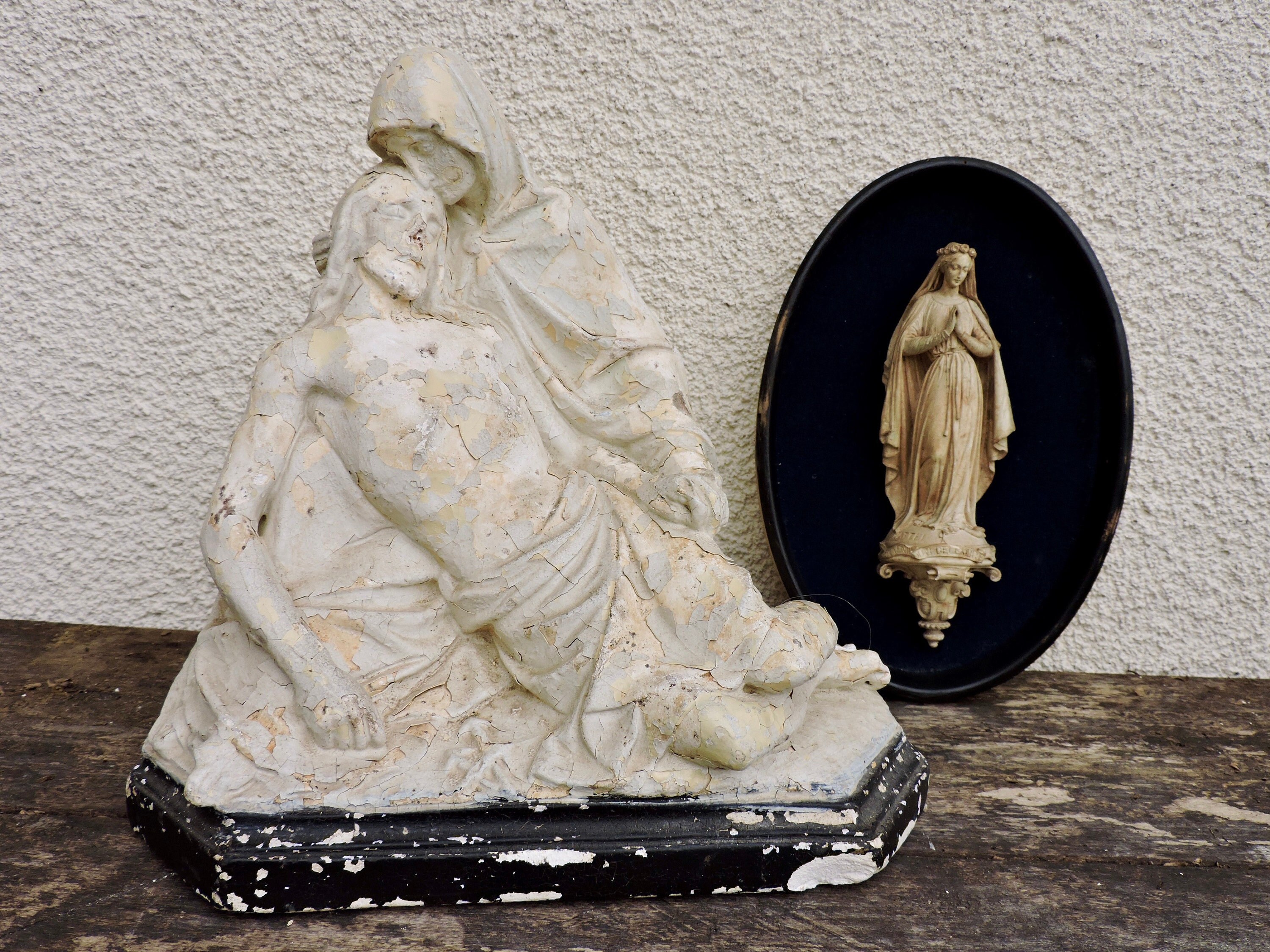 Pietà en Plâtre Des Années 1920, Statue Religieuse Vintage La Pietà, Figurine d'art Religieux/Sculpt