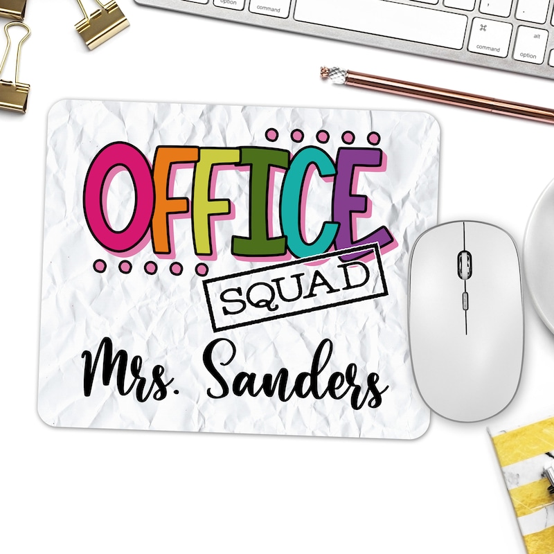 Front Desk Employee Gifts - 60+ Gift Ideas for 2025