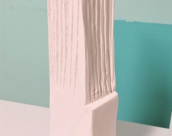 abstrakte weiße Holzskulptur,moderne Kunst,Original Objekt Höhe 43cm,Grundfläche:13cmx6,5cm,zeitgenössische,Acrylmalerei,minimalistisch