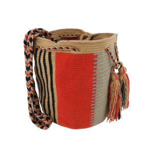 Small WAYUU BAG mochila, Crochet, Wayuu Crossbody Purse, Mochila, Handmade, Crossbody Bucket Bag made by Colombia native indigenous 1