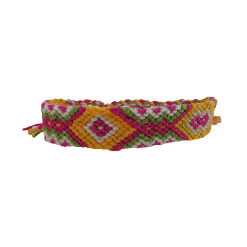 WAYUU bracelet pulsera friendship colorful original from Colombia handmade fairtrade couple family birthday love braided men women crochet Black