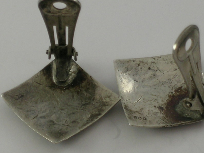 800 Niello Silver Fleur de Lis Clip on Earrings #0153