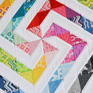 Rainbow Swirl Mini Quilt PDF Pattern image 3