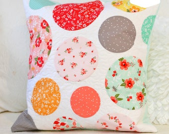 Prairie Circles Cushion Paper Pattern