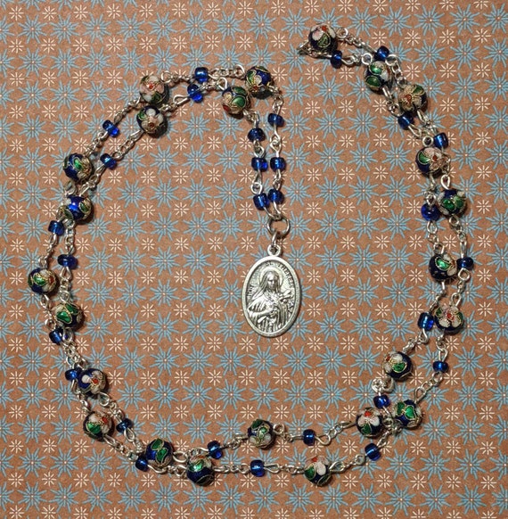 St Thérèse 24 Glory Be Novena Chaplet/Collier avec fleurs de Etsy