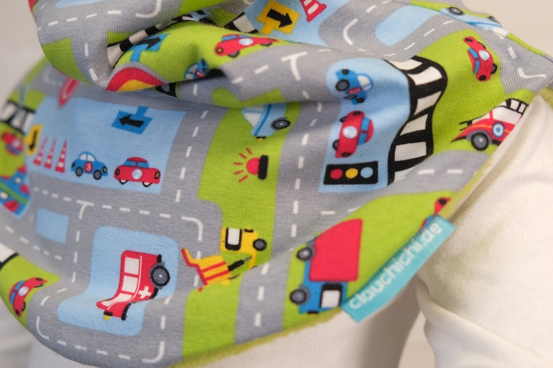 Schlupfschal Straße Autos für Kinder Kleinkinder warm gefüttert mit Fleece Bild 8