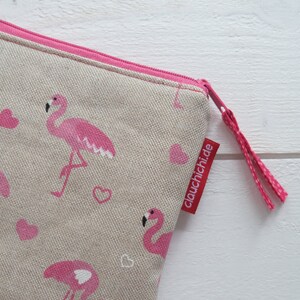 Tasche Flamingo für Monatshygiene & Kosmetik Bild 4