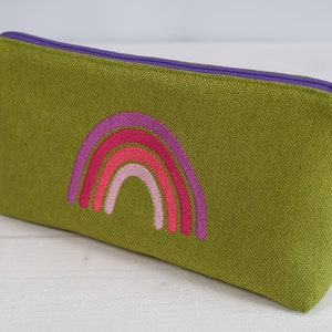Stiftemäppchen REGENBOGEN hellgrün bestickt kleine Tasche Kosmetiktasche