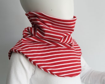 Slip-on scarf made of striped jersey lined with fleece or jersey