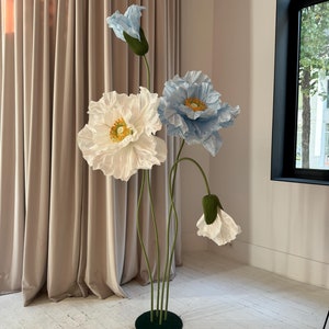 Fiori di carta azzurri e bianchi con stelo flessibile e base in metallo - Fiori di carta bianchi - Set di grandi fiori di carta in bianco+azzurro