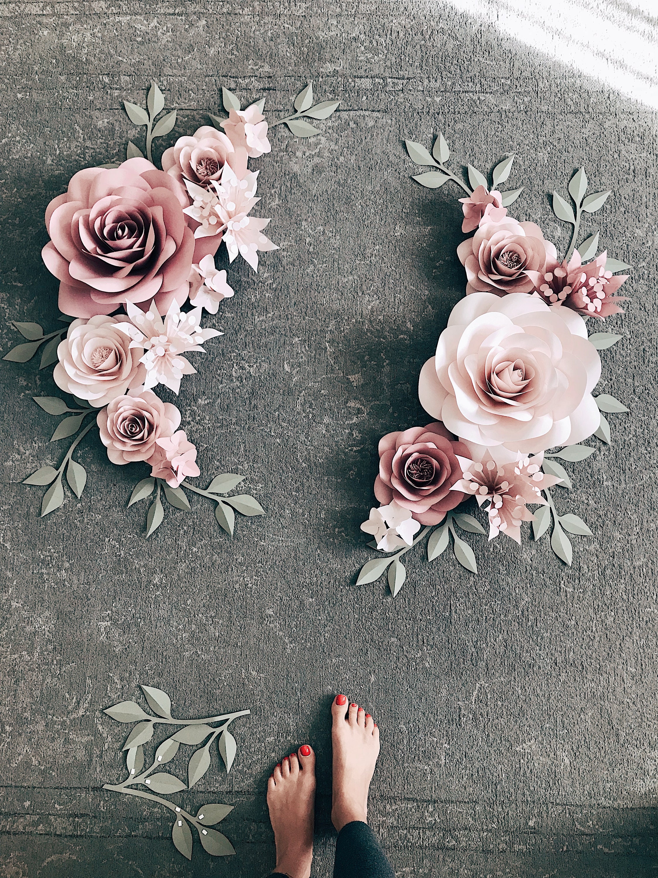 16 Piece Paper Flower Wall Decor Set Of 16 Paper Flowers For Etsy 日本