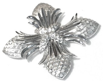 Vintage Crown Trifari Textured  Silver Tone Maltese Cross Brooch