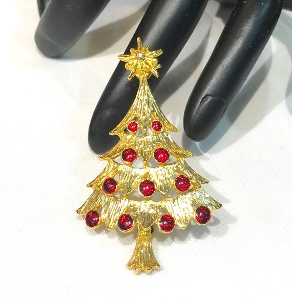 Nice brooches best sale