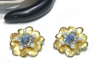 Pretty Vintage AB Rhinestone and Faux Seed Pearl Floral Earrings