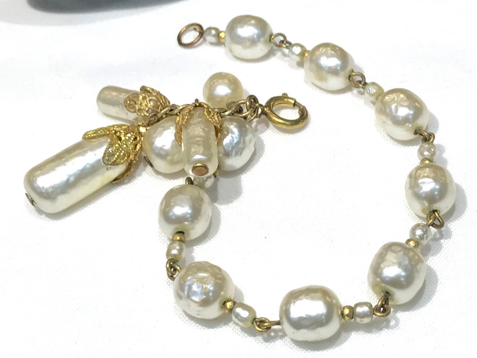 Vintage MIRIAM HASKELL Baroque Pearl Clear Stone Wrap Around