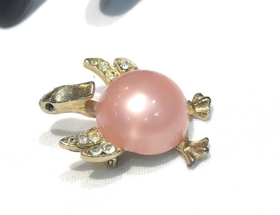 This Sweet Vintage Pink Lucite Moonglow, Smoky an… - image 4