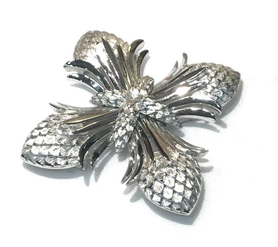 ヴィンテージ クラウン トリファリ テクスチャード シルバー トーン