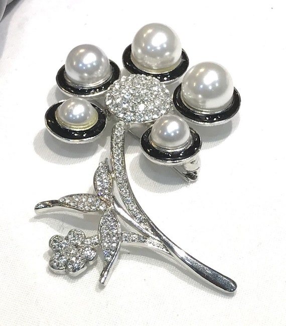 Kenneth jay 2024 lane brooches