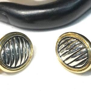 Schöne Vintage Silber Gerippte und Gold Ton Ohrringe (Durchbohrt)