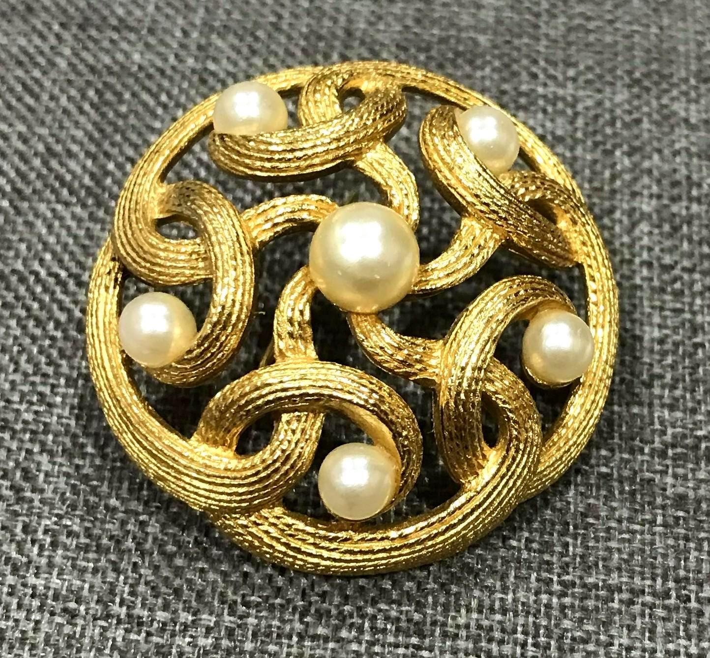 Vintage Crown Trifari Open Work Faux Pearl Knotted Domed Brooch - Etsy