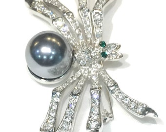 Large KJL (Kenneth Jay Lane) Faux Tahitian Pearl Clear and Green Rhinestone Spider Brooch