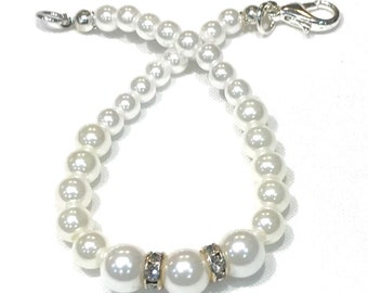 Pretty Vintage Faux Pearl and Rhinestone Rondell Bracelet