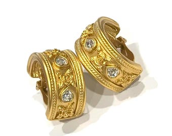 Vintage Elizabeth Taylor for Avon Love Blooms Collection Earrings