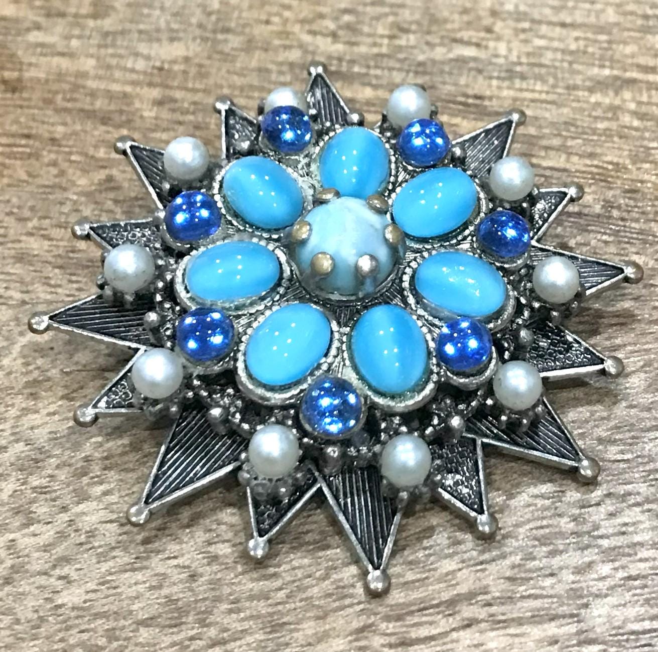 Lovely Vintage Blue Cabochon, AB Swarovski Crystal and Faux Pearl Starburst Brooch