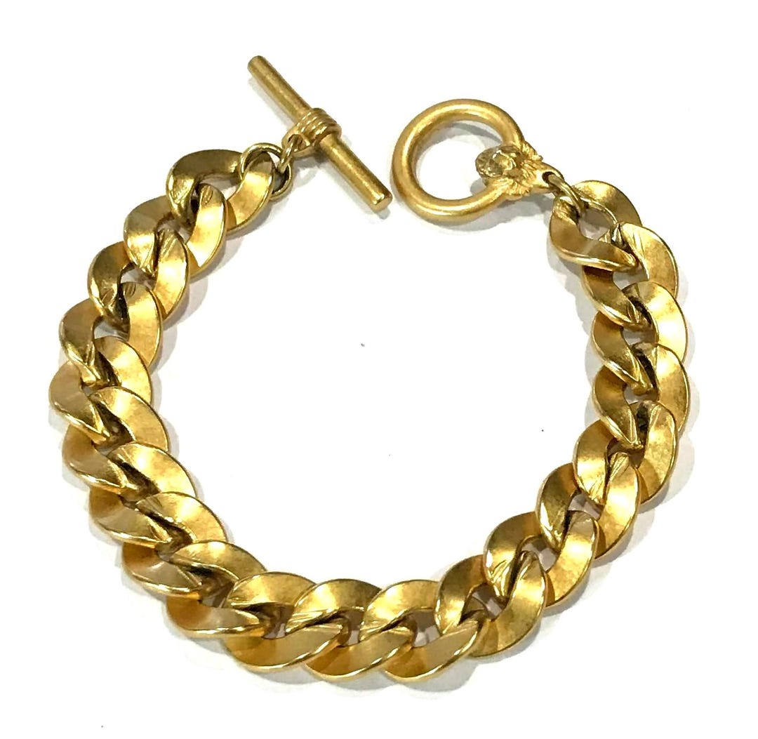 Nice Vintage AK (ann Klein) Matte Satin Gold Tone Toggle Clasp