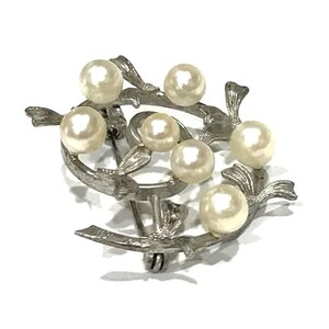 Pretty Sterling Silver Cultured Pearl Swirl Leaf Brooch image 2