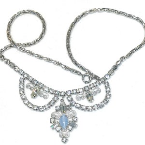 Pretty Vintage Blue Glass Cat Eye and Clear Rhinestone Filigree Drop Pendant Necklace