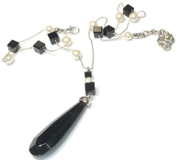 Nice Vintage  Carolee Square Black Glass Bead and… - image 3