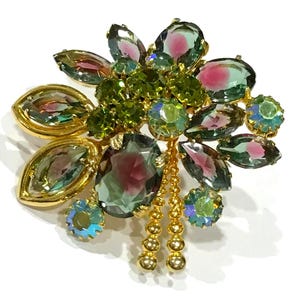Vintage Green Givre Glass Marquise Cabochon Floral Brooch