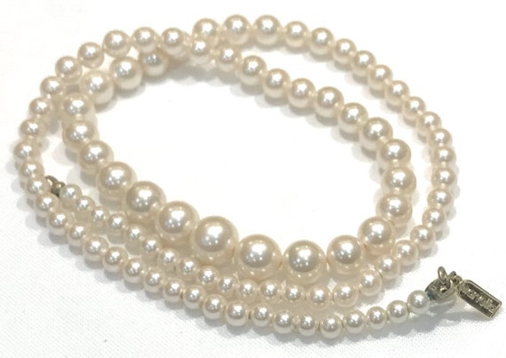 Pretty Marvella Graduated Faux Pearl Necklace - image 5