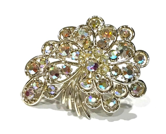 Ideas de broches para vestidos elegantes - Donostia