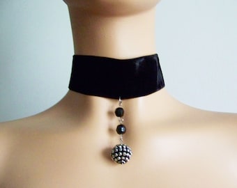 Black,Velor, Elegant, Simple, Choker, Delicate, Simple, Romantic, Gothic, Baroque, Necklace,  IDEAL for HER