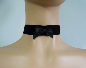 Black velor, Satin bow, Simple, Choker, Delicate, Romantic, Gothic, Baroque, Necklace,  IDEAL for HER