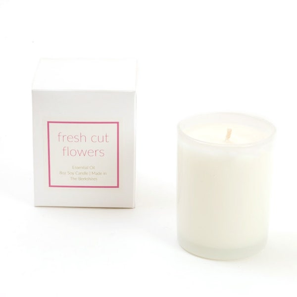 Essential Oil Soy Candle / Floral Blend FLWR Made in the Berkshires / 2 sizes available