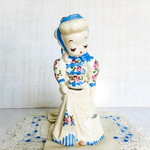 deLee Art Figurine, &quot;Gänseblümchen&quot;, Sammlerstück Knospe Vase, California Pottery, Figur namens Daisy