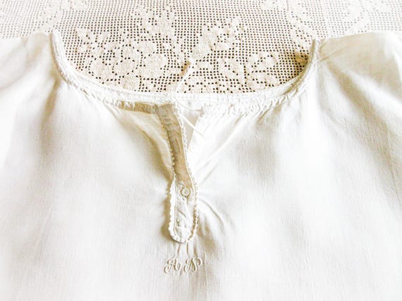 French Linen  Nightshirt Gown, Antique Night Shir… - image 5
