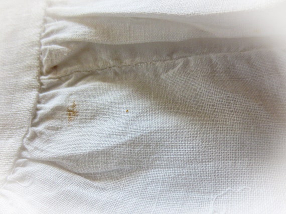 Antique French Child's Linen Dress: Handmade Lace… - image 7